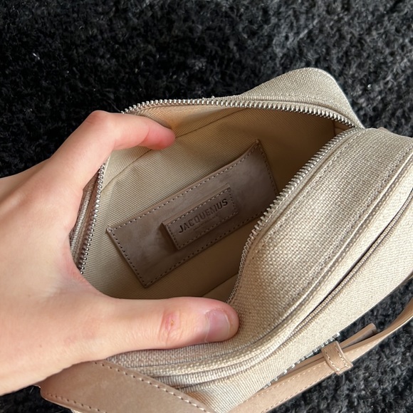 Jacquemus Women's Natural 'le Baneto' Shoulder Bag - Picture 7 of 11